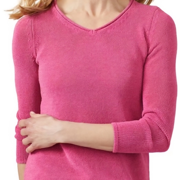 64B. J. McLaughlin Raspberry Knit V-Neck Sweater - Size Medium - Picture 1 of 7